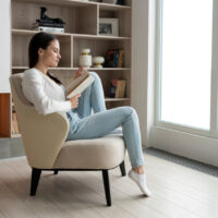 Ergonomia i komfort: Wybieramy idealny fotel do czytania